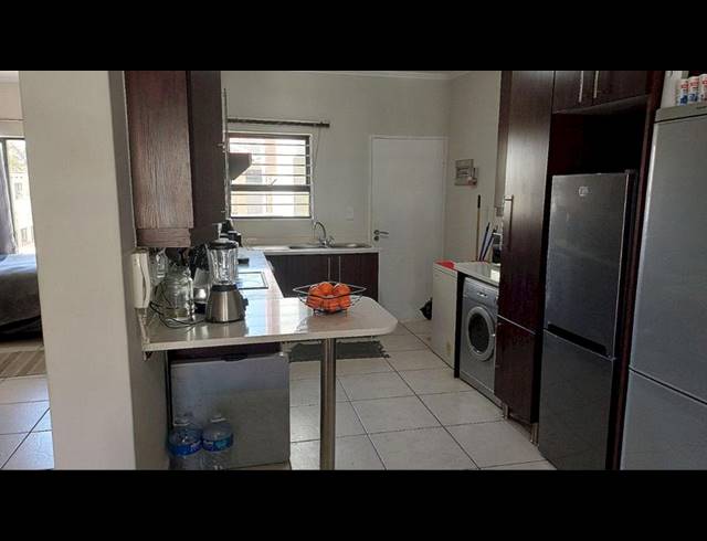 2 BEDROOM PROPERTY TO RENT IN GREENSTONE HILL